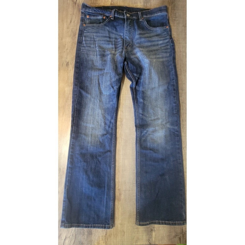Levi's 527 Men's 36x32 Boot Cut Straight Leg Blue Denim Jeans Whiskering EUC